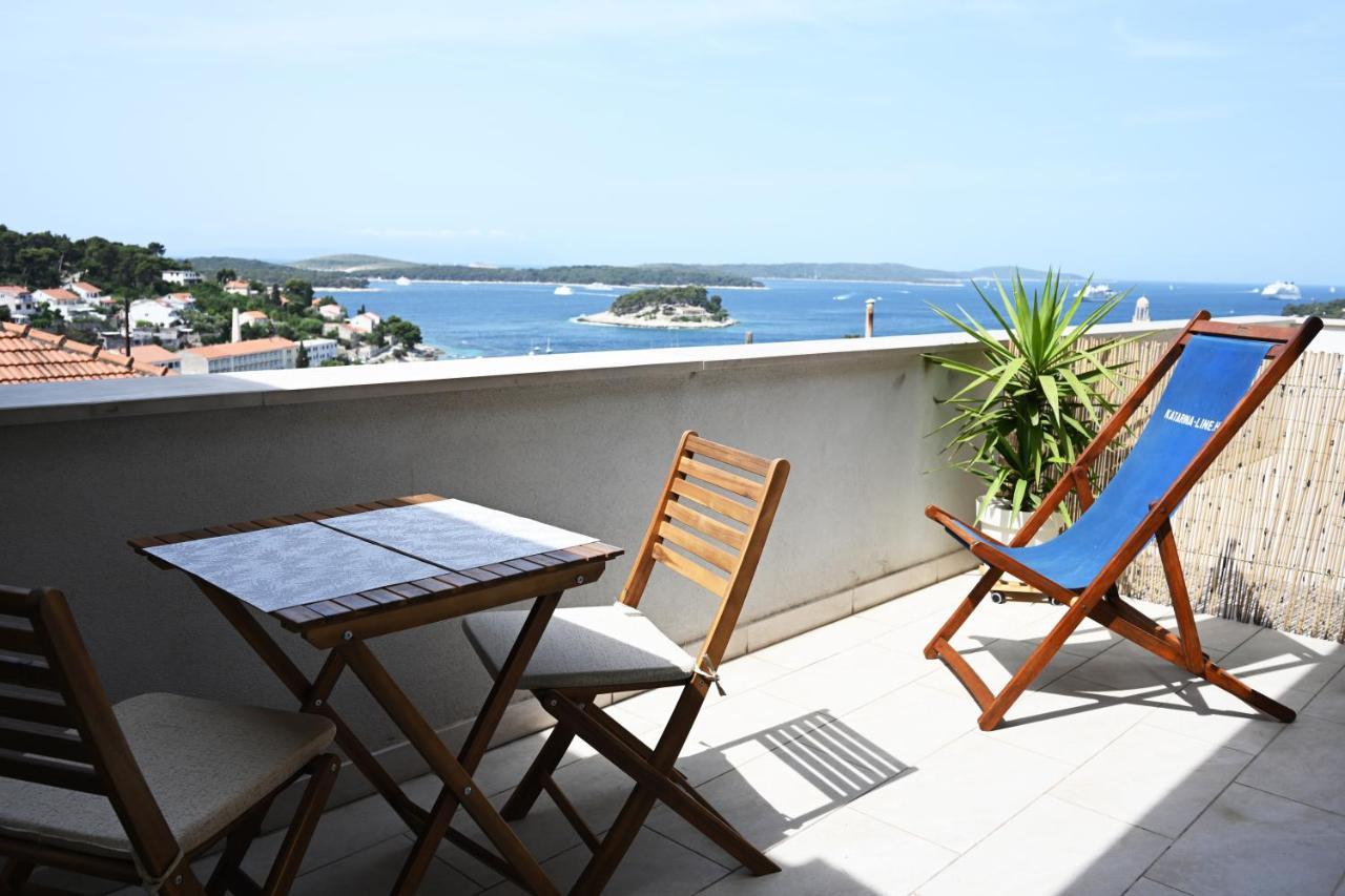 Tiktok View - Zf Hvar Hvar Town Extérieur photo